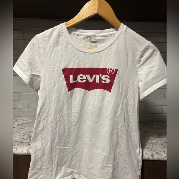 Levi’s - Picture 1 of 1